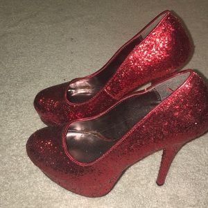 Dorothy Red Heels 👠